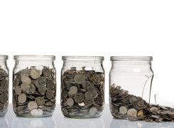 A Personal Story: How Senior Paralegal Stephanie Helped Her Aging Parents Consolidate Their Financial Accounts With These 6 Questions